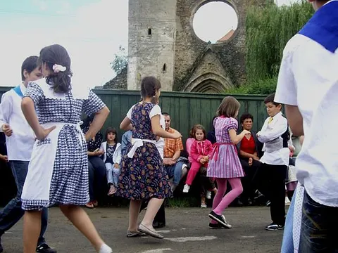 Kronenfest Kerz – Schülertanzgruppe aus Hermannstadt